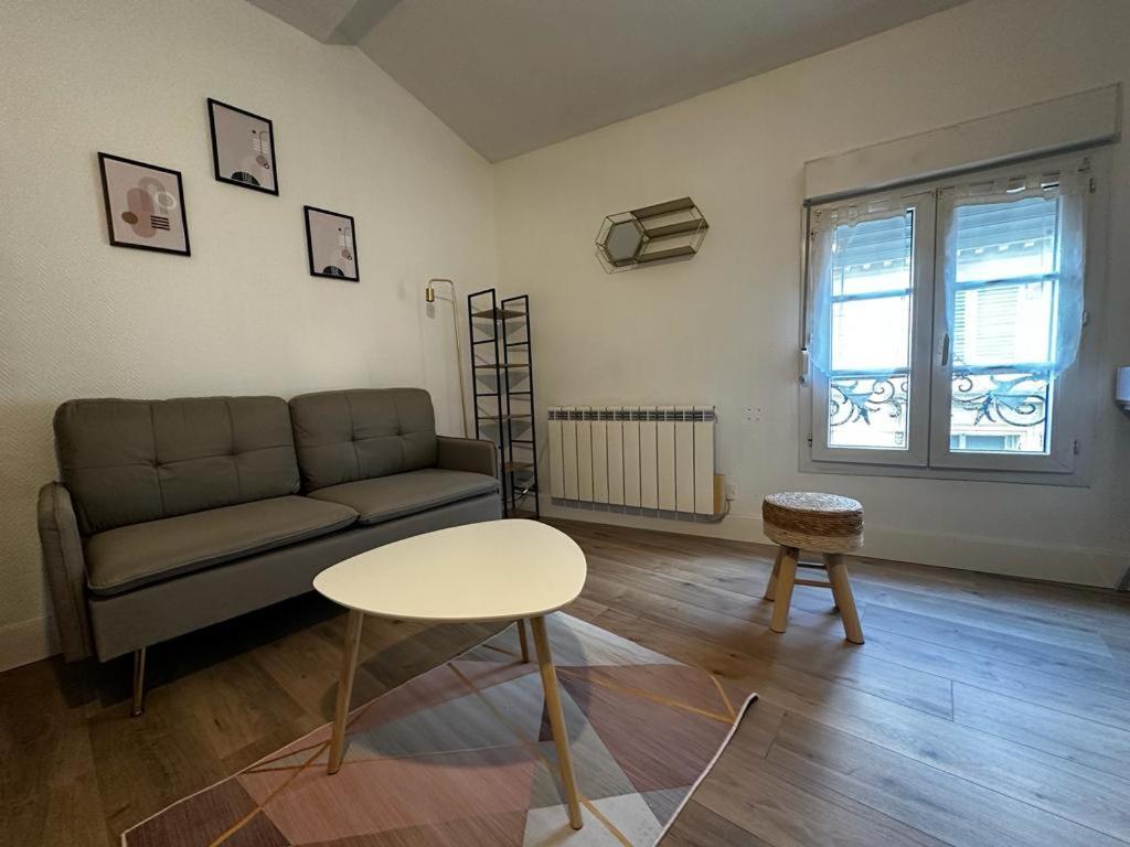 Le Petit Rempart Apartment Niort Ngoại thất bức ảnh